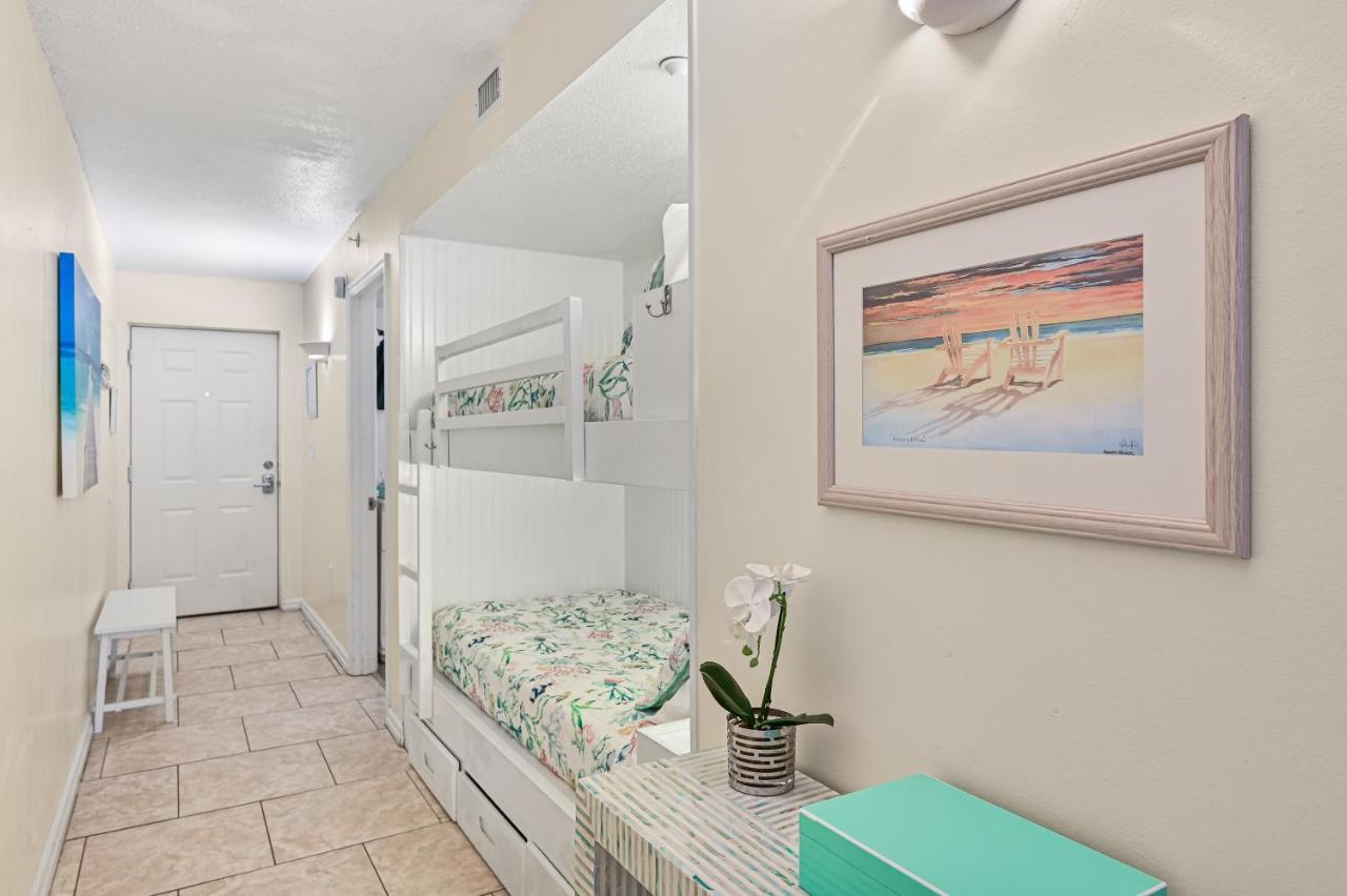 Pelican Beach Resort Rentals Destin Exterior foto